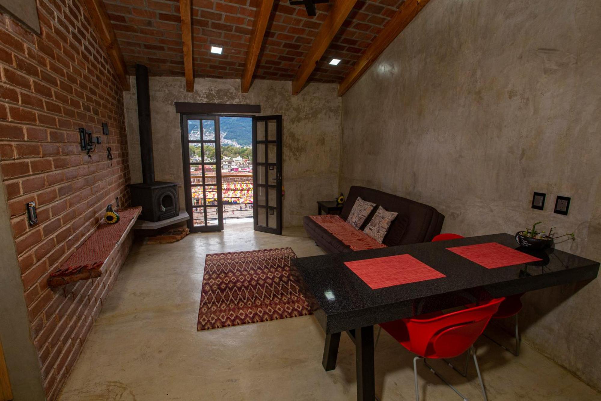 Casa Don Pedro Faro * San Cristobal de las Casas